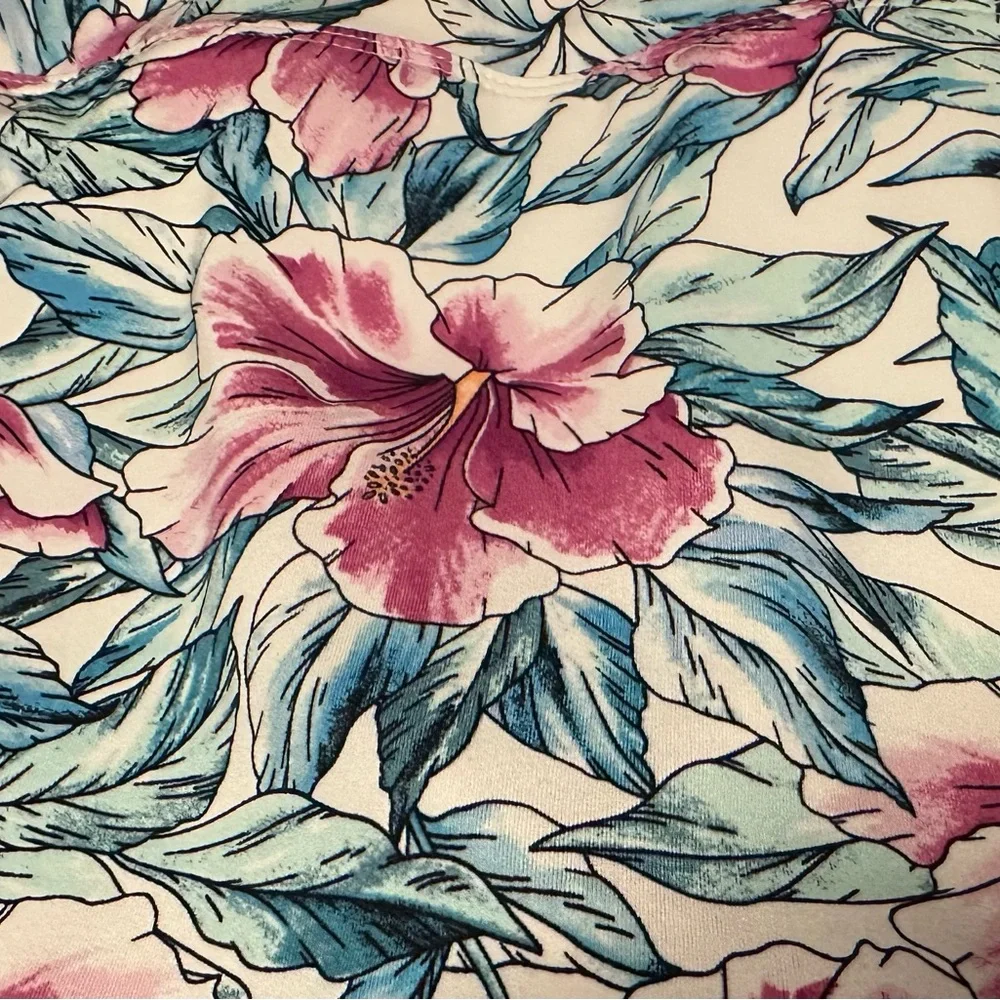 Tommy Bahama Skort - Picture 2 of 5
